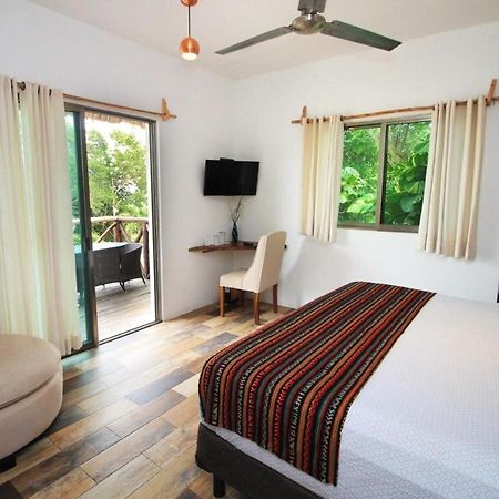 Suites Pancho Villas Bacalar - Lagoon View Exterior foto